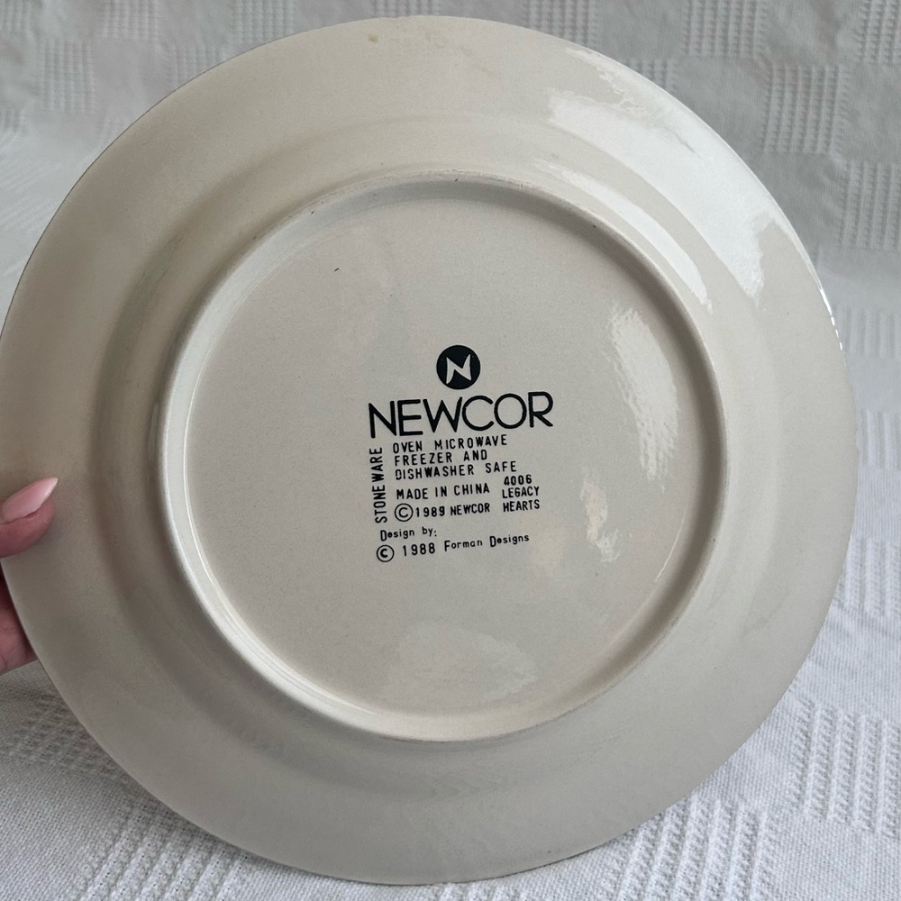 Set of 3 Newcor Legacy Hearts Stoneware Dinner Plates 10.5” Vintage - Picture 13 of 14